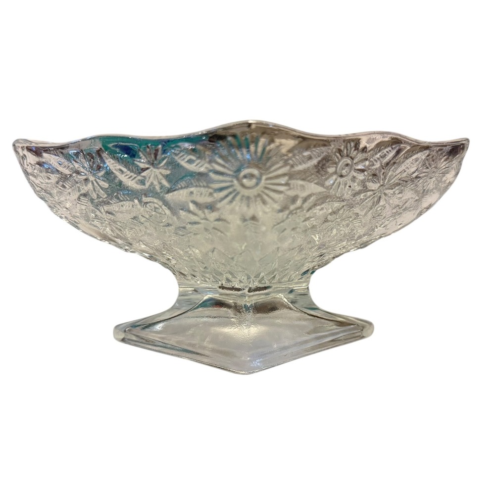 Vintage Indiana Glass Pineapple Floral Compote Cottagecore Grandmillennial Dish - Picture 2 of 13